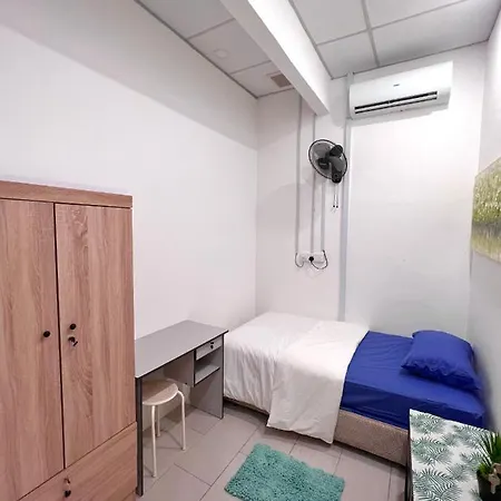 Just Stay Inn Guest House Malacca Exterior photo